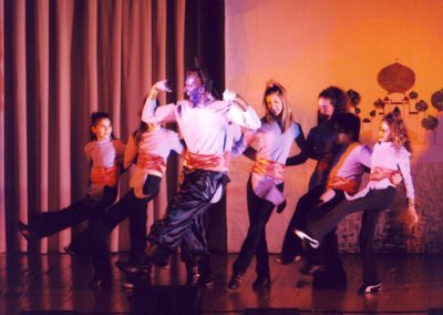 Genietti Dance